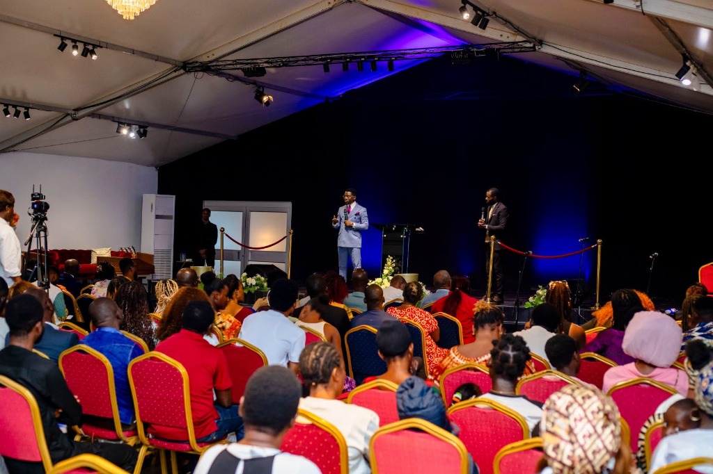 Sanctuaire Central de Cocody Angré — Église IPC avec le Prophète Baba Uriel